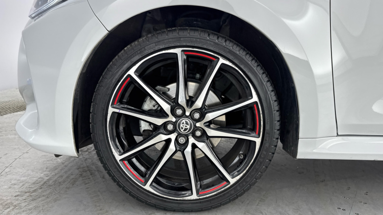 Toyota Yaris 1.5 Hybrid GR Sport 5dr CVT Hybrid Hatchback